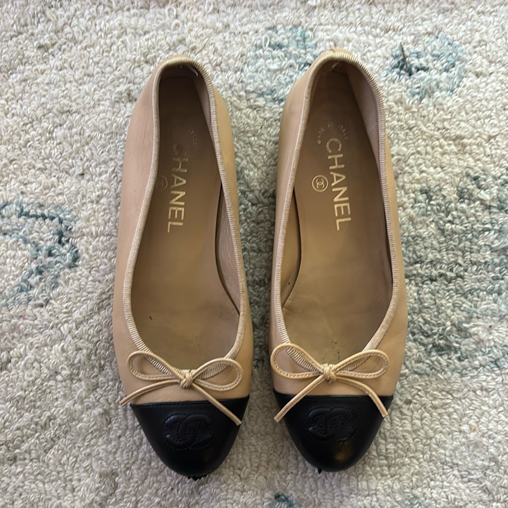 Chanel flats
